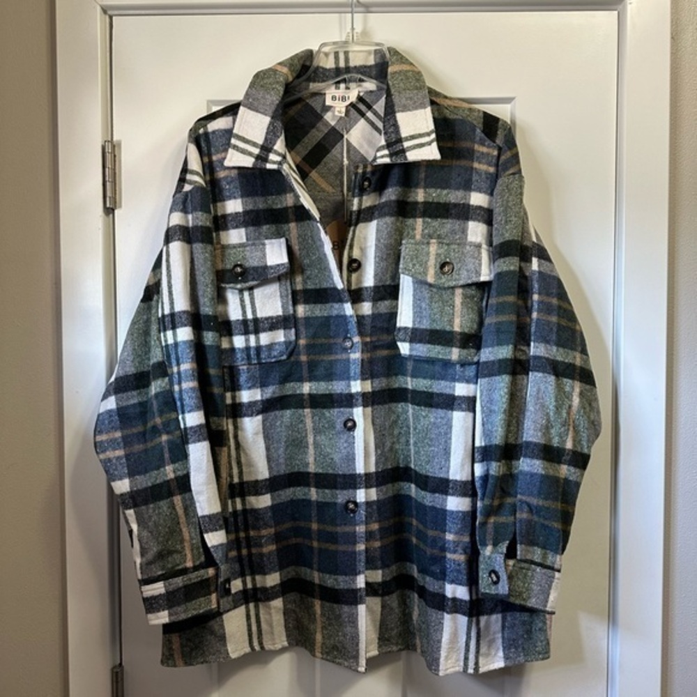 Oversized Plaid Shacket Green and Blue Plaid Flannel Jacket Size Women’s Large